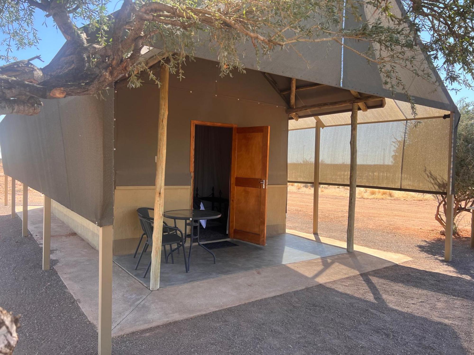 Lapa Lange Game Hospedaje Mariental Exterior foto