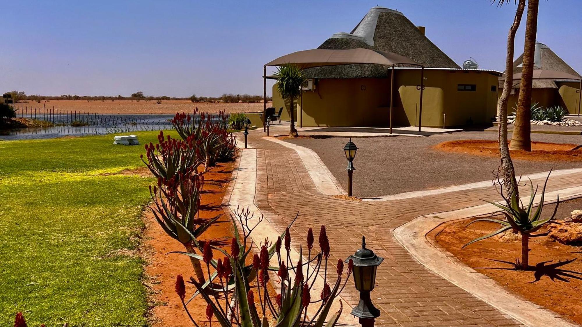 Lapa Lange Game Hospedaje Mariental Exterior foto